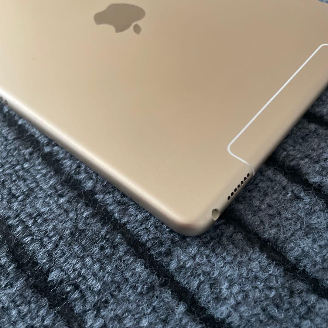 209 iPad Pro 9.7 256GB SIMフリー ゴールド