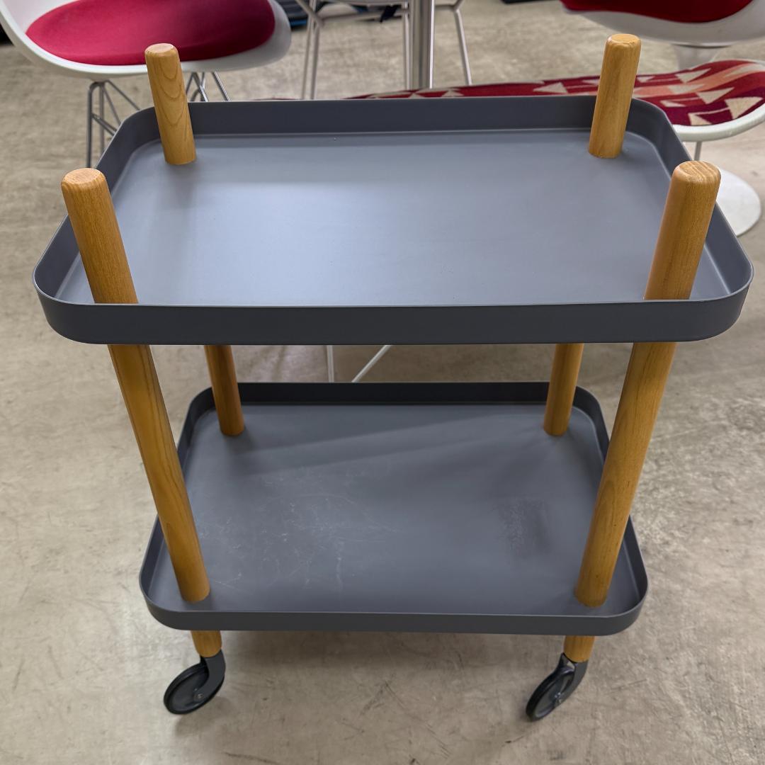 6*6様 【デンマークのデザイナーズワゴン】2段式キャスタートレイ