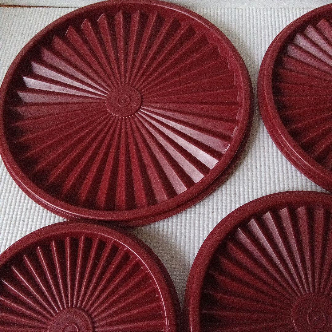 【新品未使用】タッパーウェア　マキシデコレーター４個セット 　ワインレッド