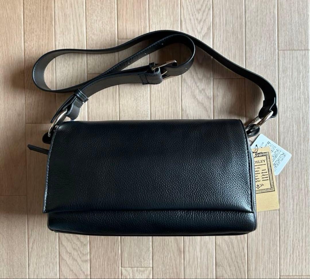 BEARDSLEY レザーボディバッグ