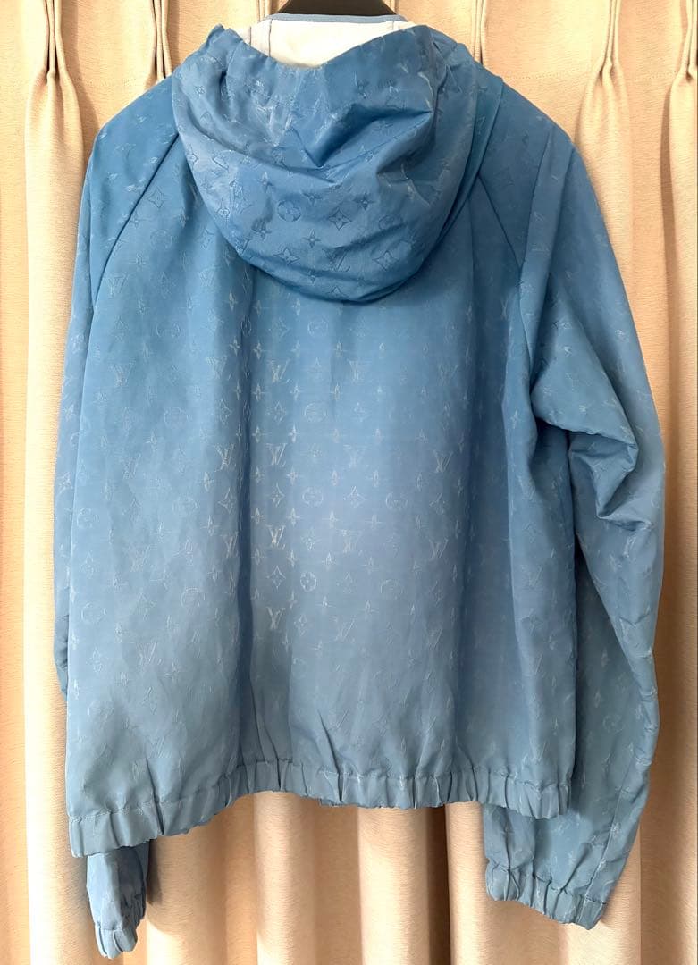 超美品　LOUIS VUITTON 雲模様 ブルーナイロンジャケット　モノグラム