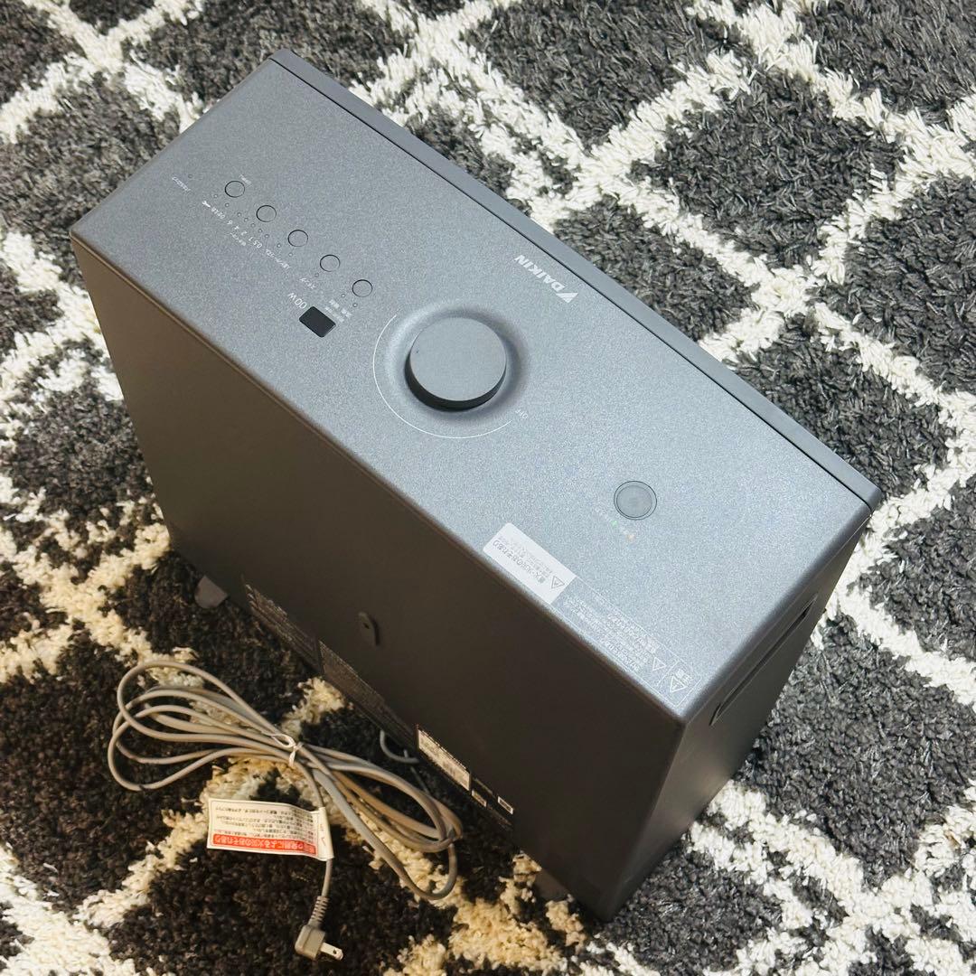 展示品 DAIKIN ハイブリッドセラムヒート WRH134ASH ダークグレー