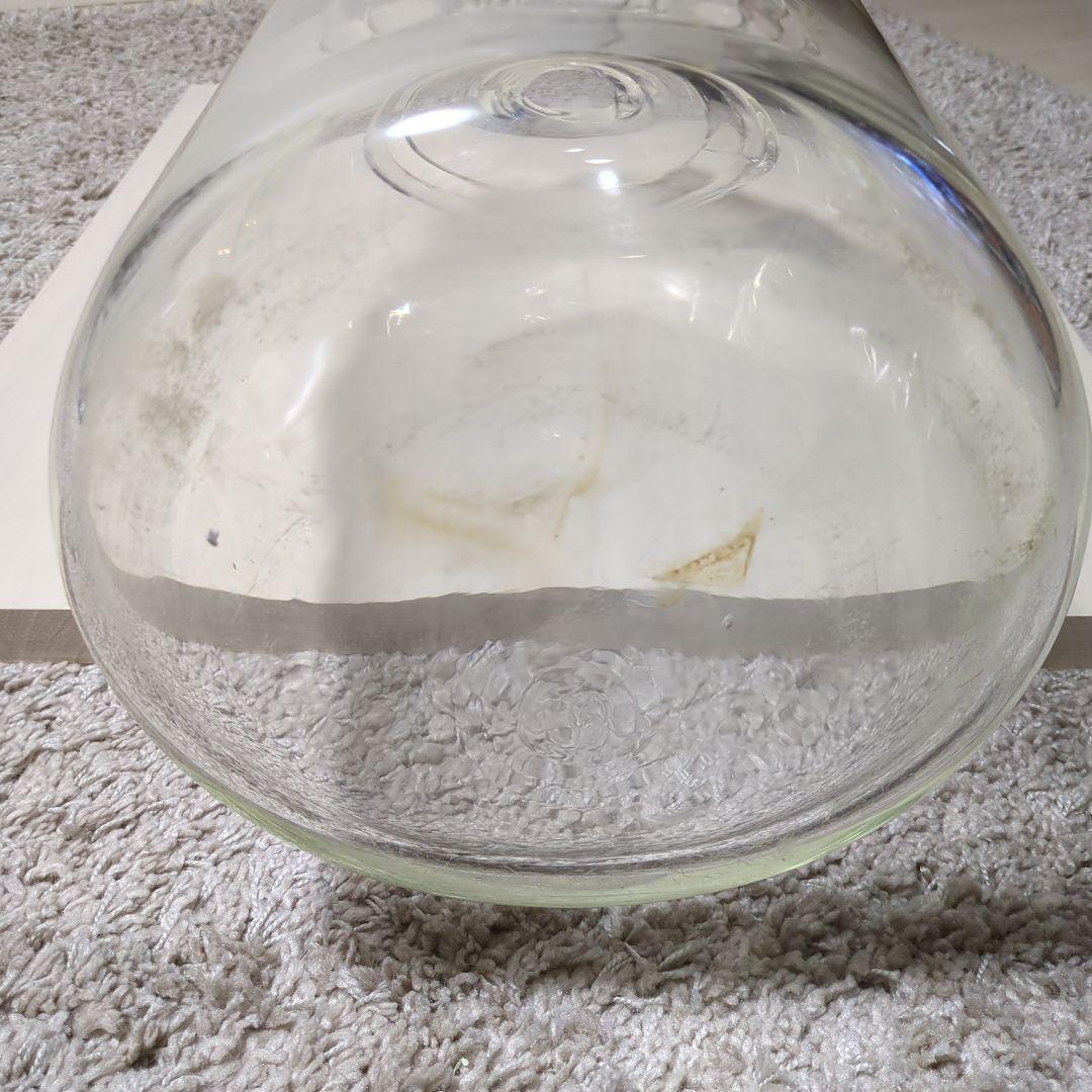 ★大きなガラスの空き瓶★