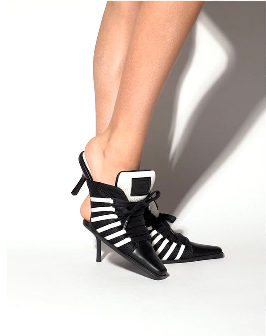 ☆*様 YELLO MONO SNEAKER MULES ブラック/ホワイト M