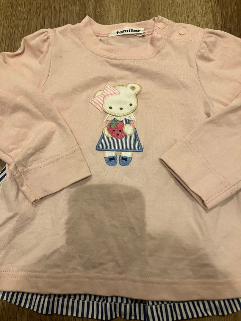値下げ♡着用1回♡ファミリア　いちご長袖Tシャツ　ロンT
