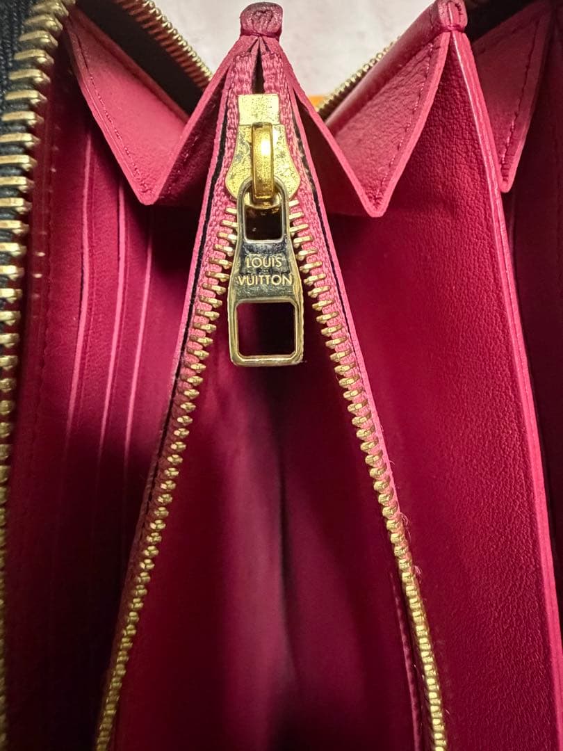 LOUIS VUITTON ブラック 長財布