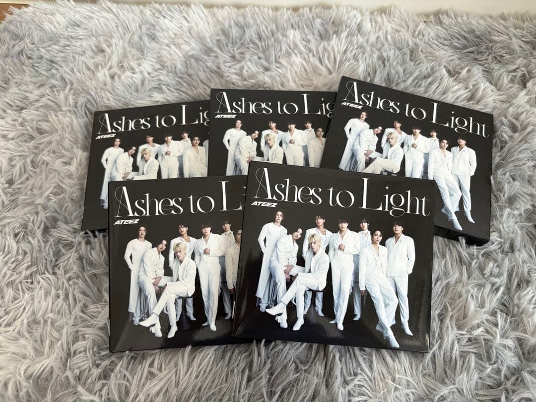 ATEEZ / Ashes to Light【ATINY盤】トレカ付き