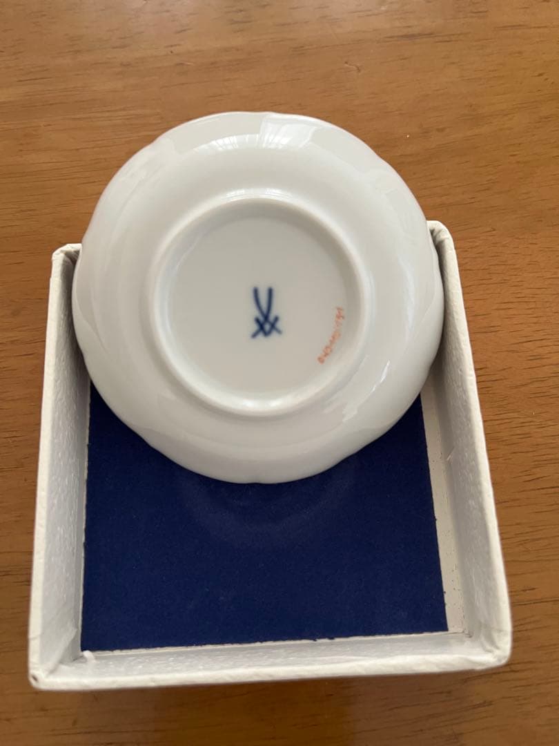 Meissen S360A 花柄　金彩小皿 証明書・箱付き新品未使用品