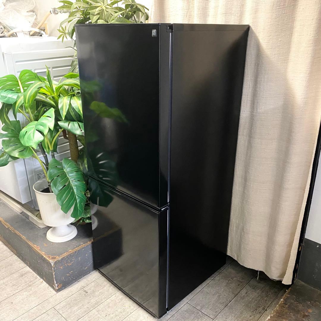人気のブラックカラー！霜取りいらずの140Lが一人暮らしを快適に♪冷凍冷蔵庫