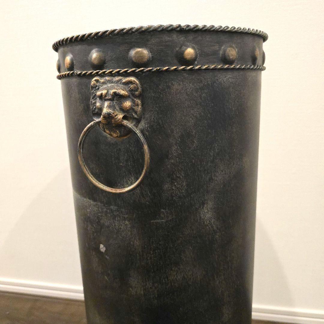 アンティーク調 アイアン ライオン 傘立て 受け皿付