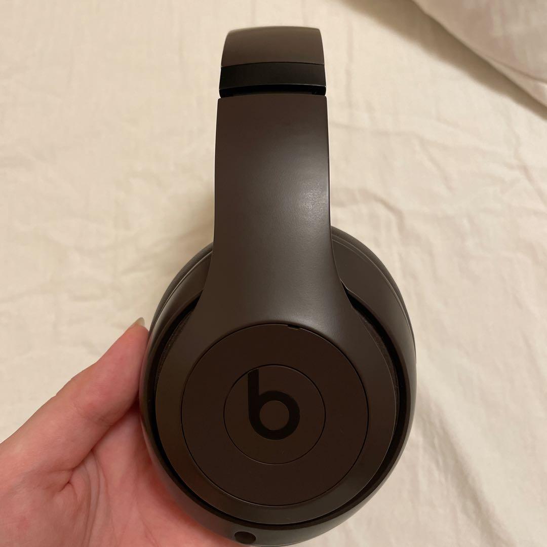 Beats Studio Pro ディープブラウン