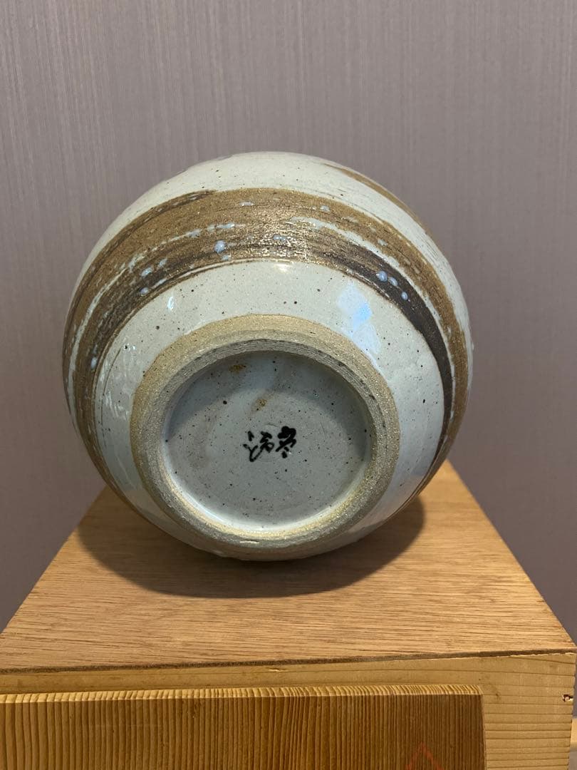 魚の絵柄 陶器製 花瓶