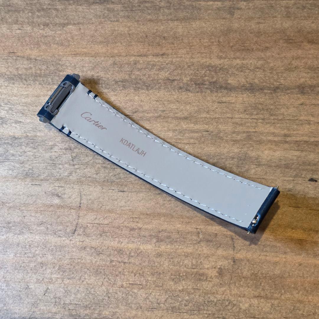 Cartier サントスドゥカルティエMM ネイビーブルーカーフレザー