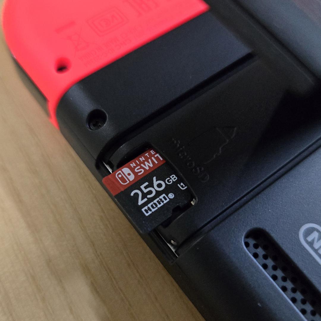 Nintendo Switch 本体セット＋プロコン＋microSD 他