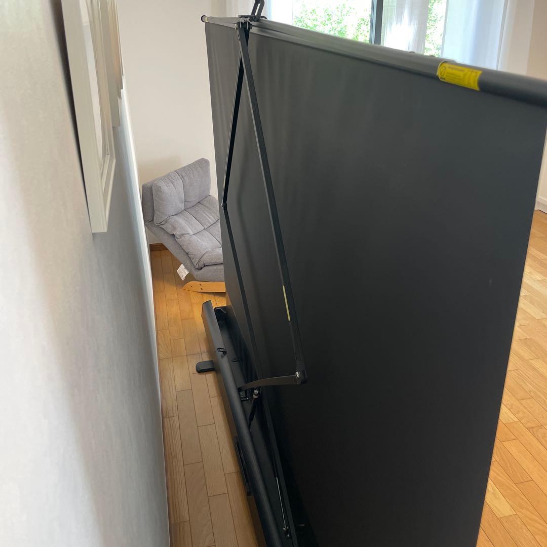 プロジェクタースクリーン 100インチ 自立式 4K対応（横浜市）