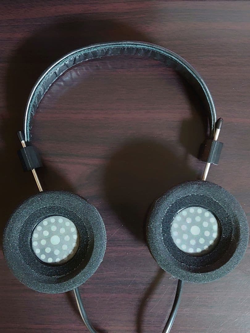 ヘッドホン GRADO RS1i