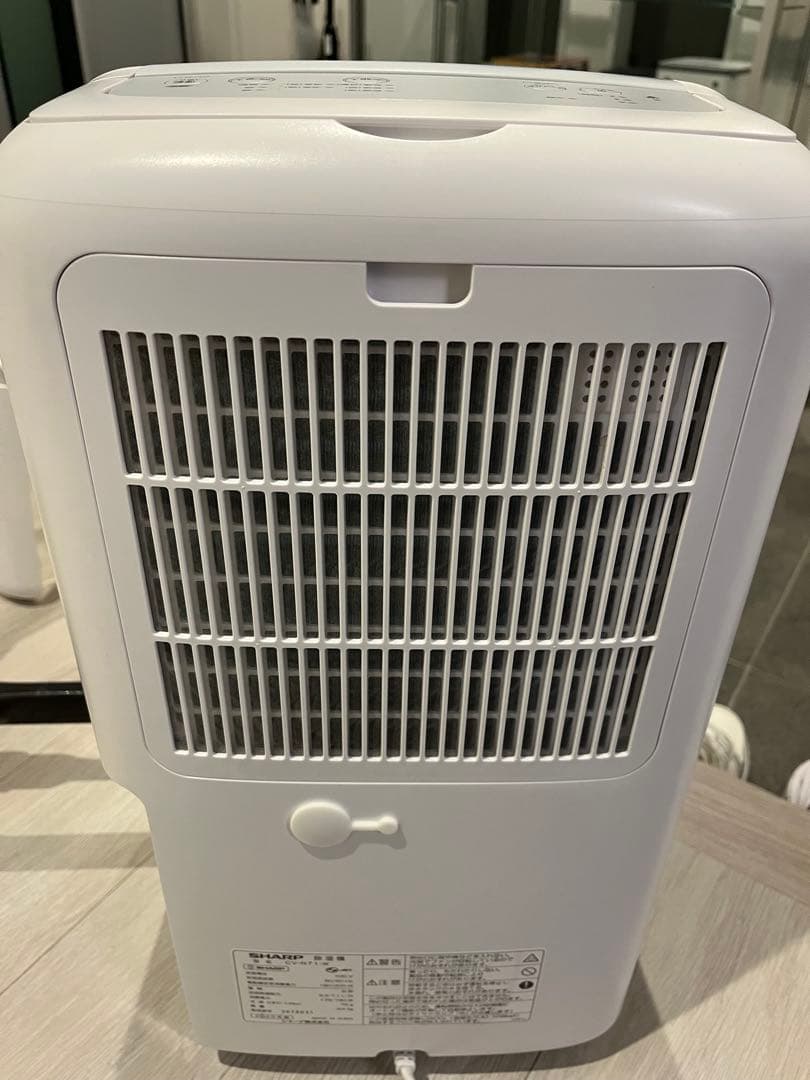 除湿機 SHARP CV-N71-W