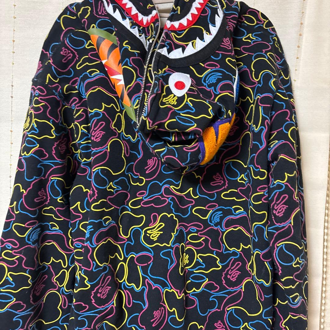 A Bathing Ape グラフィックジャージ