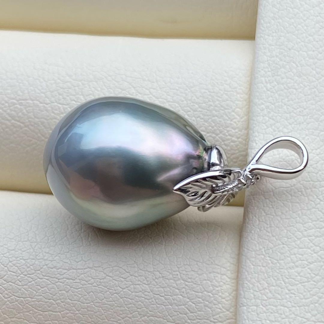 本真珠　南洋黒蝶真珠ネックレストップ　16.5*13.5グリーンブルーPT717