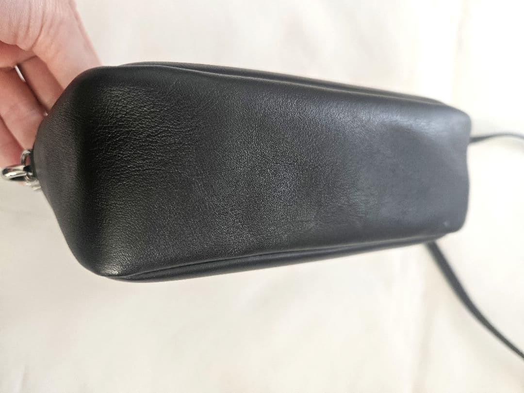 J&M Davidson ブラックショルダーバック LIPSTICK