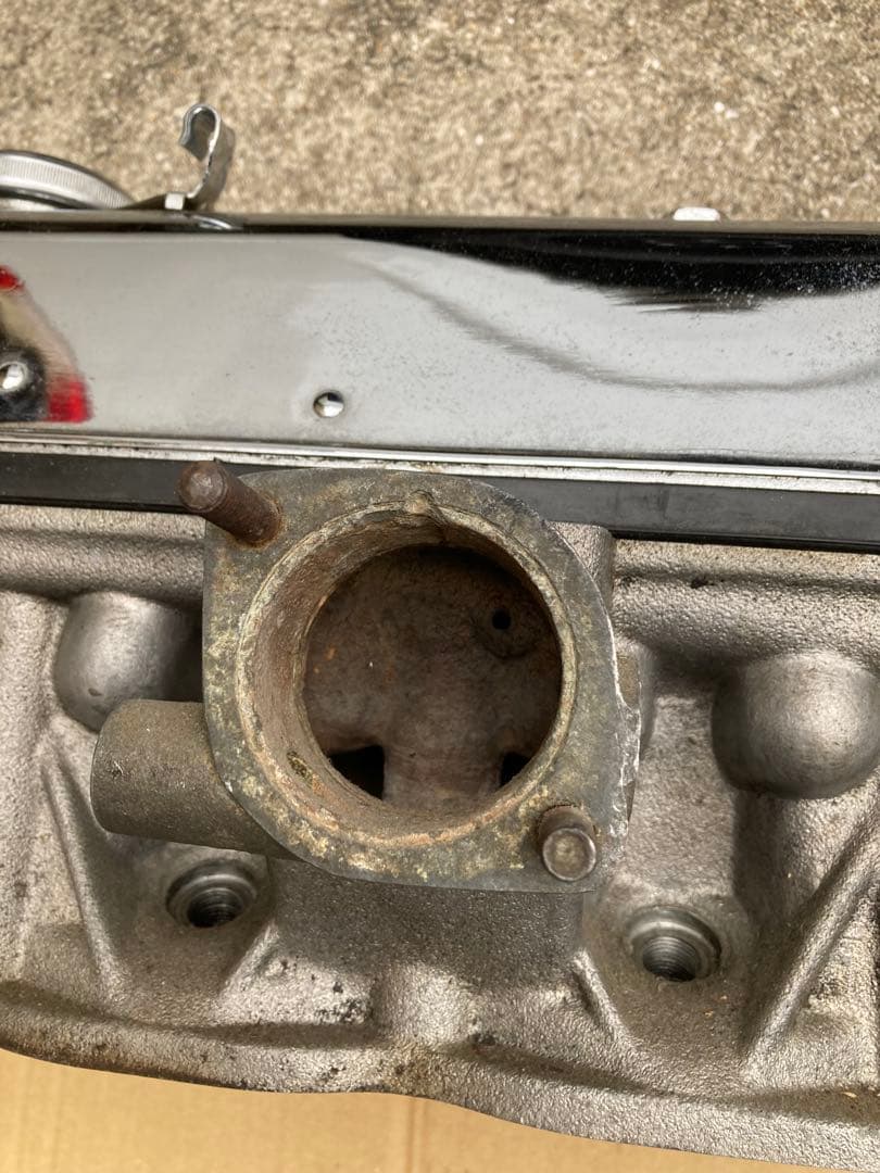 NISSANフェアレディーsr31ヘッドカバー