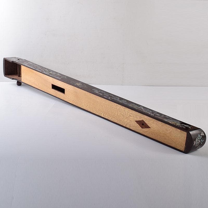 ゆうり 　螺鈿装飾　山水人物文　ダンバウ　撥弦楽器　M　R8440H