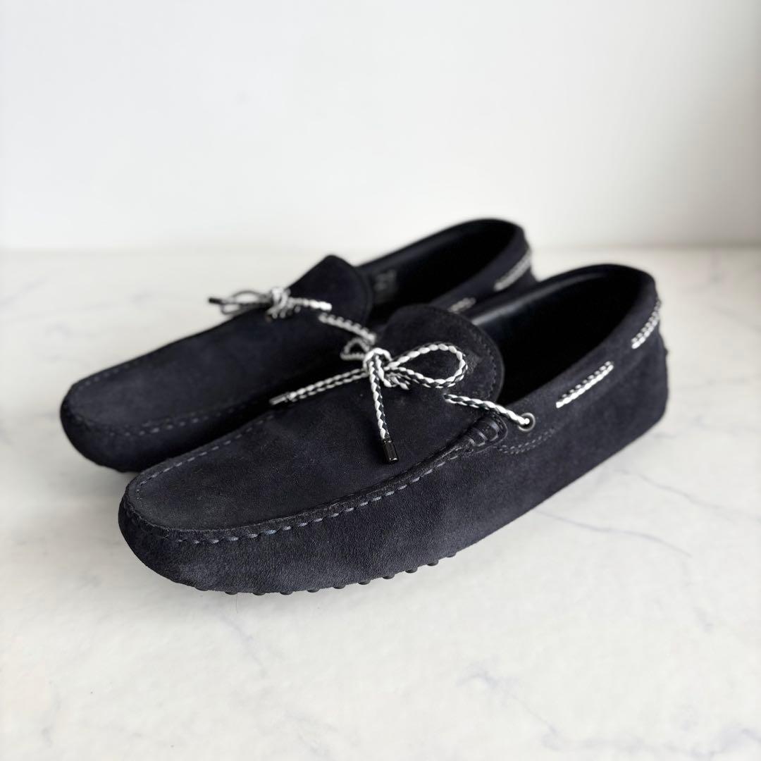 美品 トッズ 7.5 ゴンミーニ ドライビングシューズ スエード ネイビー