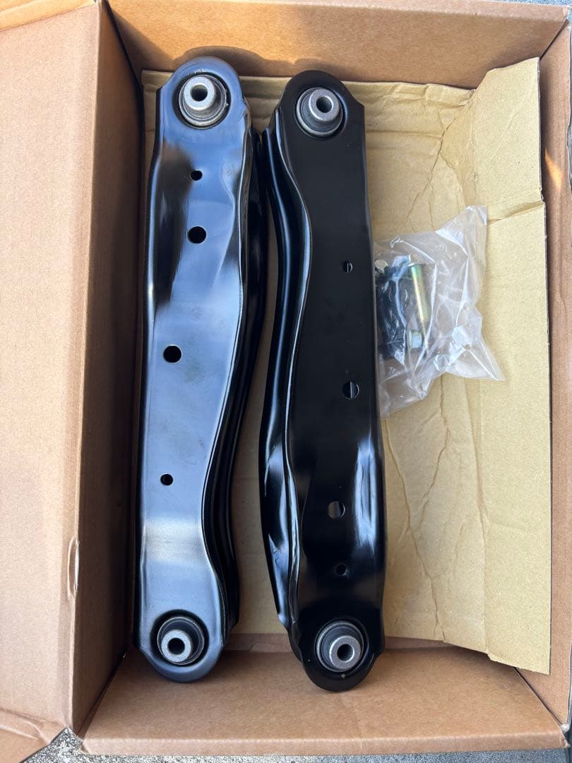 ゼロファイター　eg6 リアロアアーム　シビック