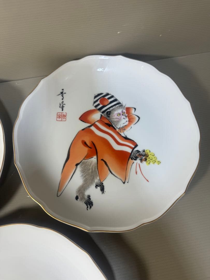 2519 深川製磁　虎　猴　鶏　皿　3客　未使用