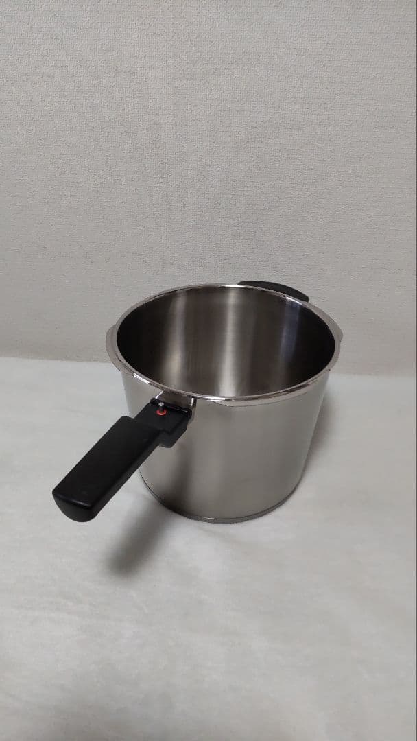 【新品/未使用品】フィスラー圧力鍋 6.0L