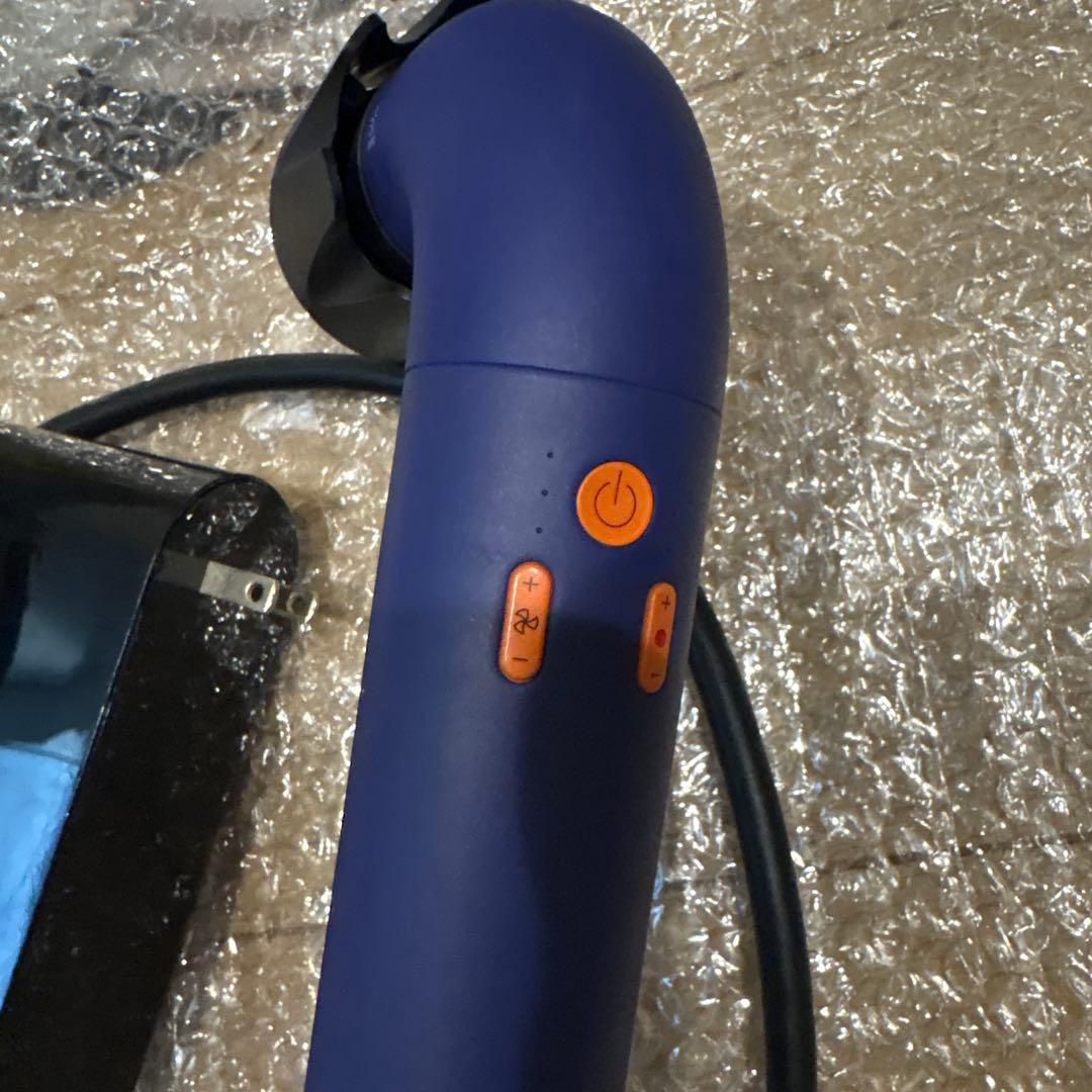 ダイソンドライヤー