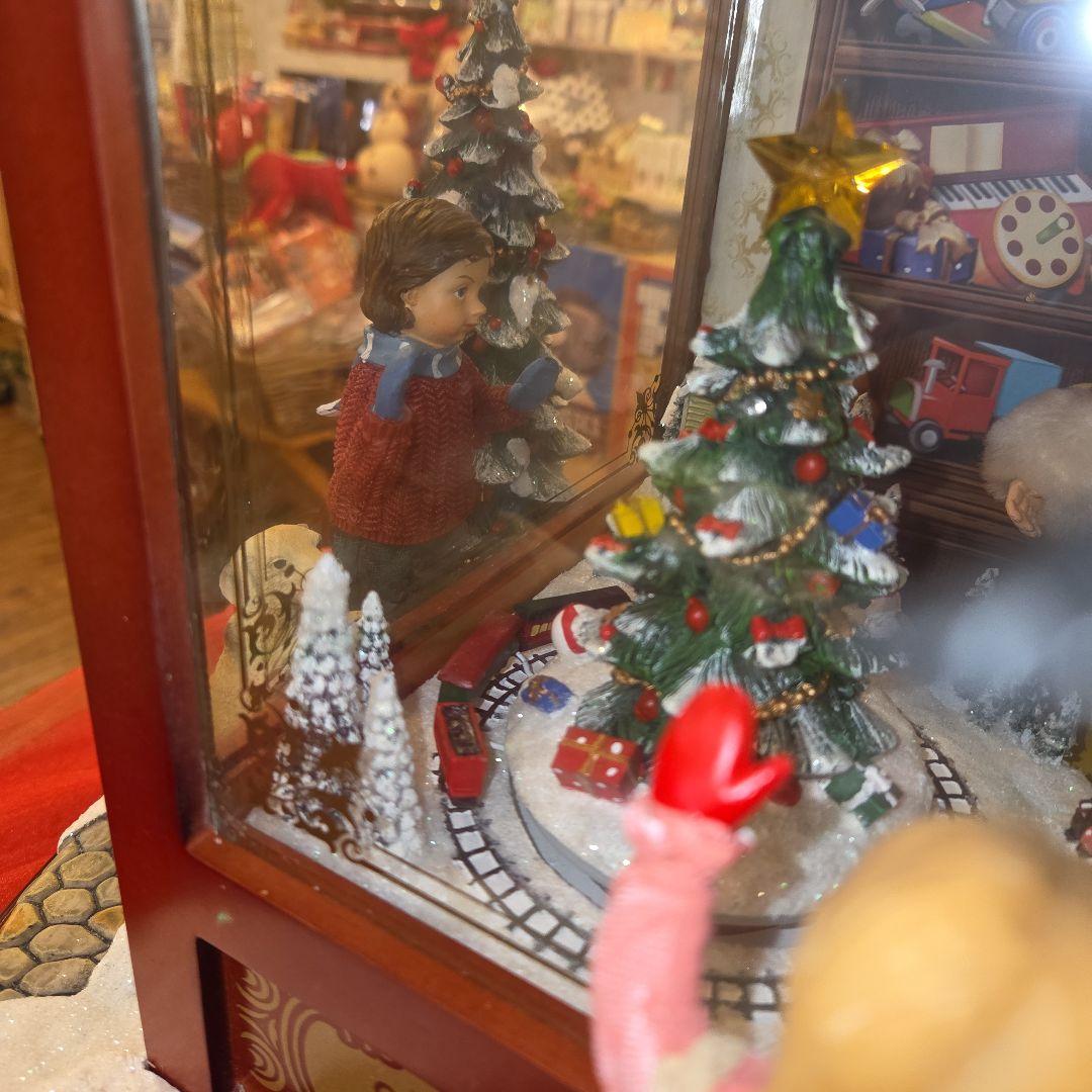 NORTH POLE TOY SHOP クリスマスディスプレイ