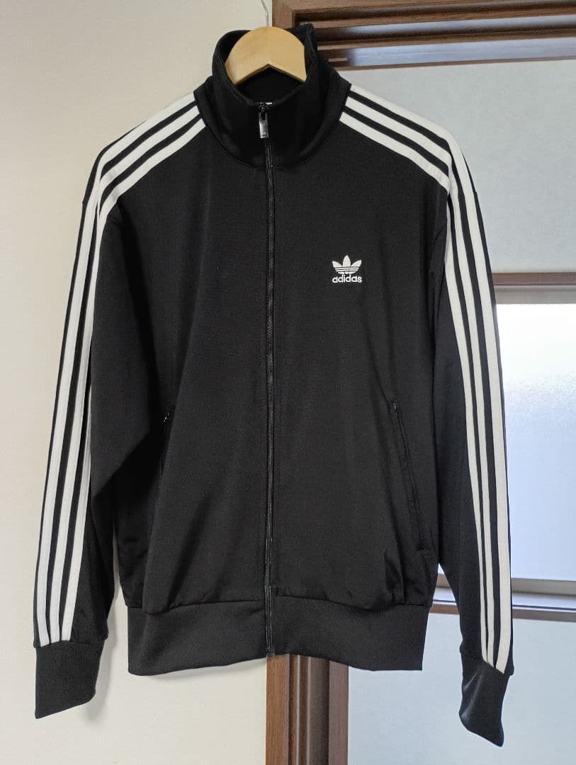 adidas ブラック ファイヤーバード M 美品 IJ7058