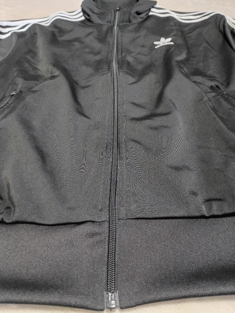 adidas ブラック ファイヤーバード M 美品 IJ7058