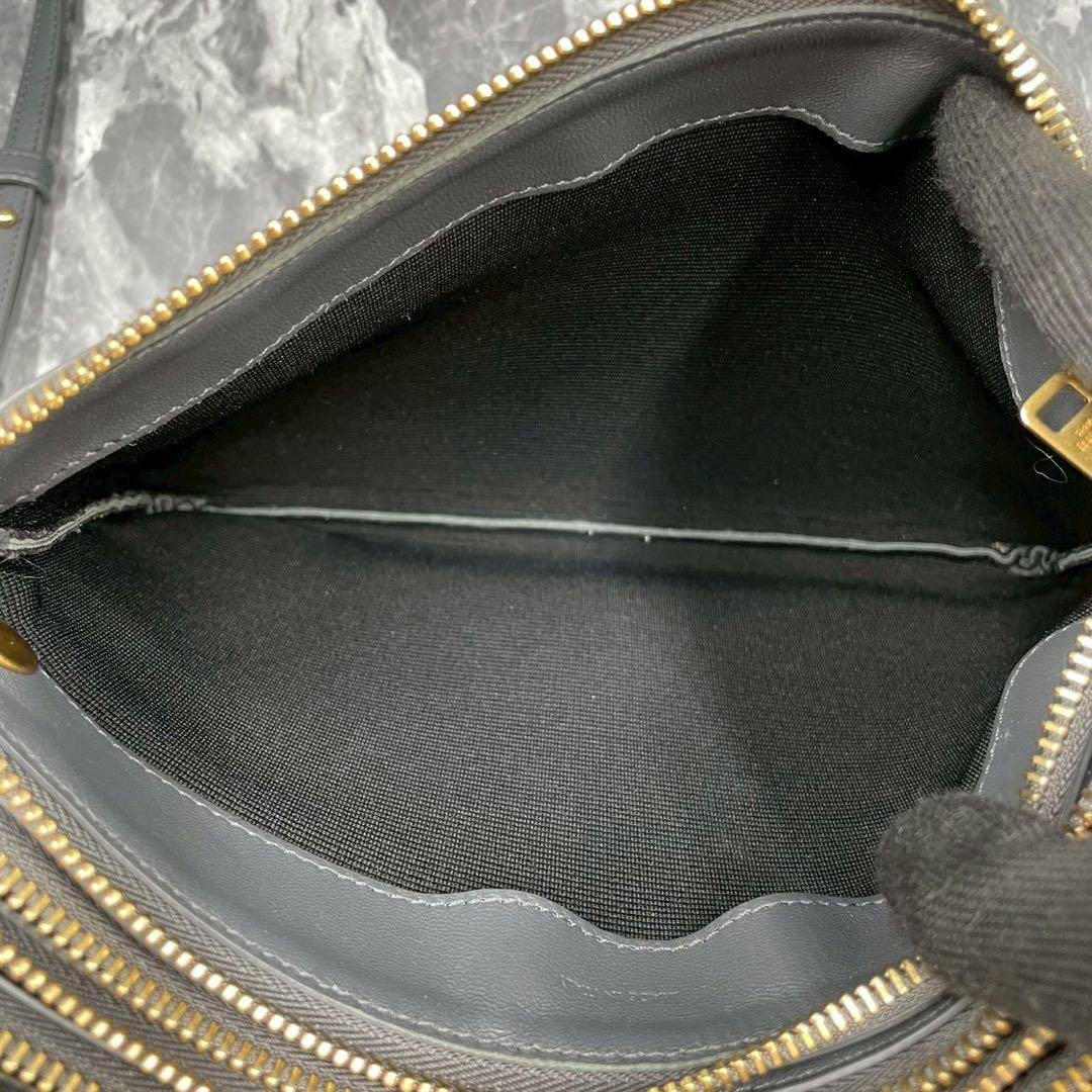 べーさん ✨セリーヌ　トリオラージ　ショルダーバッグ