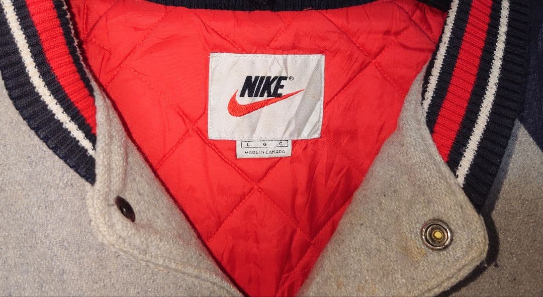 NIKE 90's　ヴィンテージスタジャン