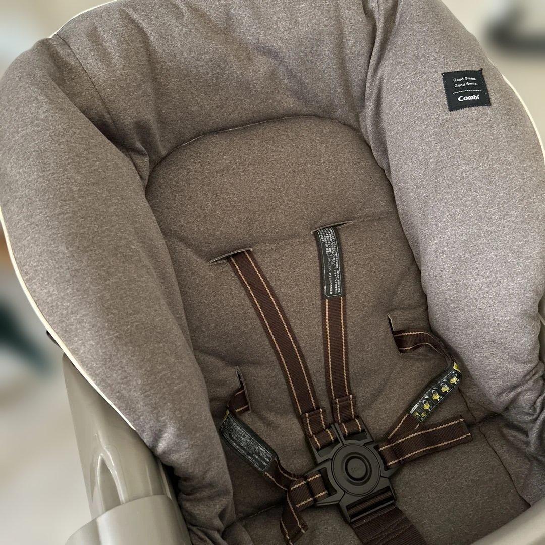 Combi ネムリラ　ハイローオートスイングラック