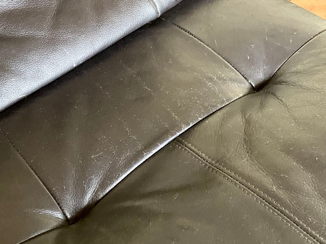 カリモク1人用レザーソファ 黒 中古家具 昭和レトロ