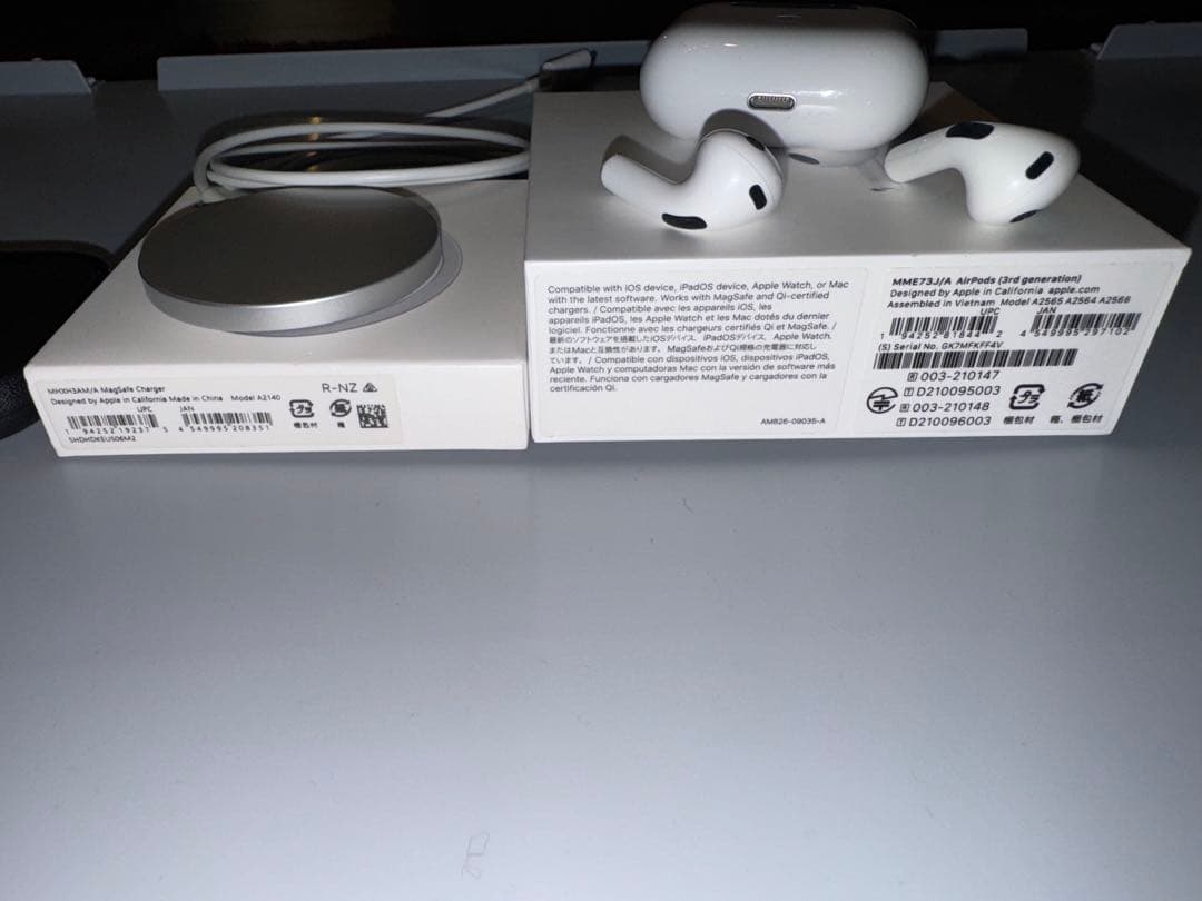 AirPods3+純正MagSafe充電器+CIO3Way充電器