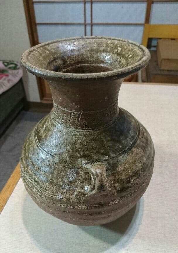 古越州灰陶線刻五筋両耳瓶 周末漢時代
