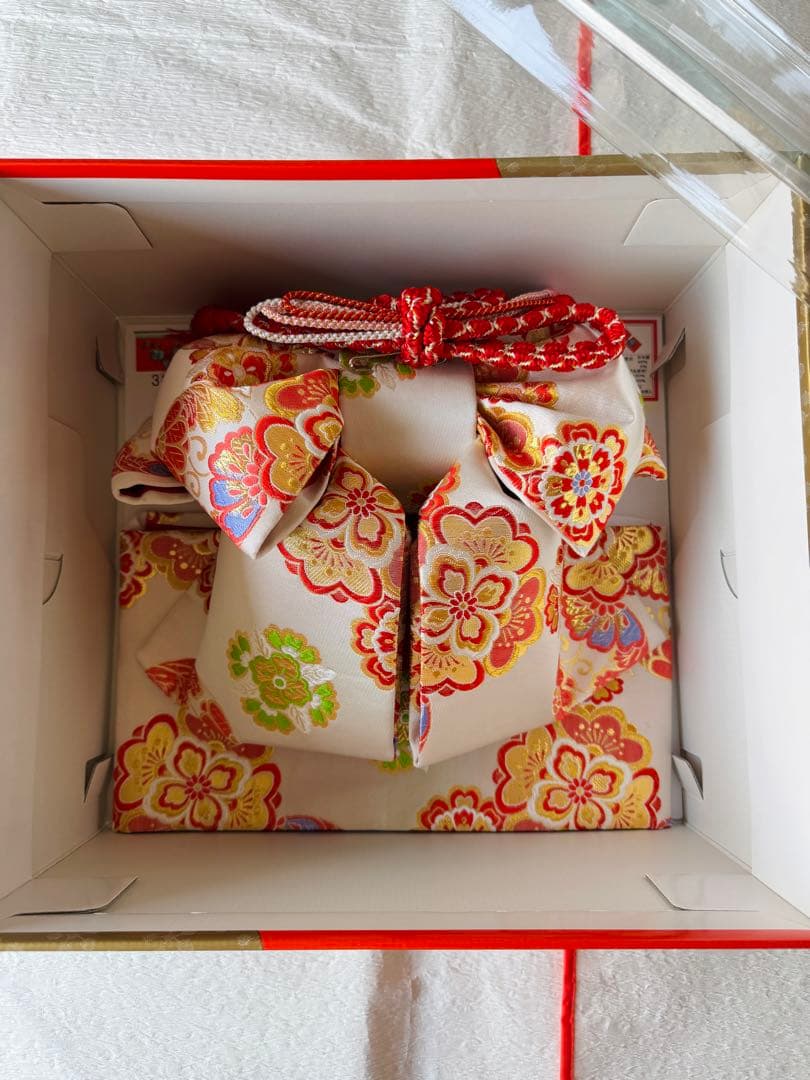 七五三に★逸品　正絹綸子水色に四季花々　七歳着物、作り帯のセット