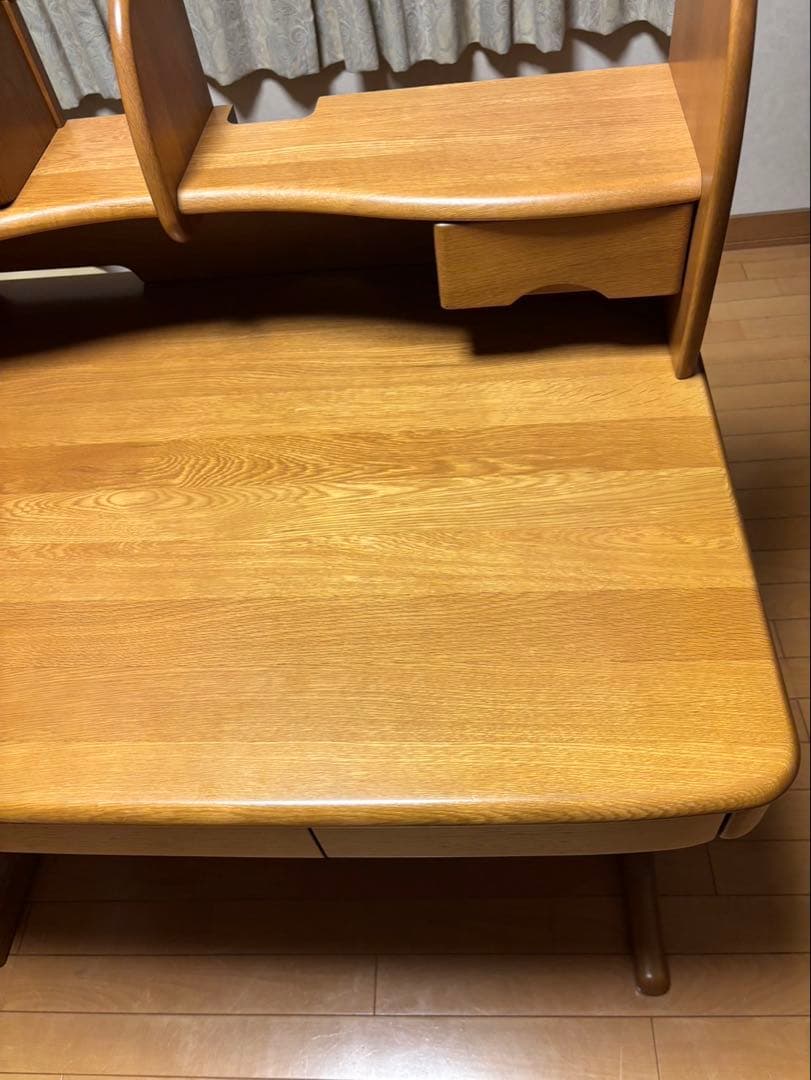 カリモク　学習机　セット販売① 机