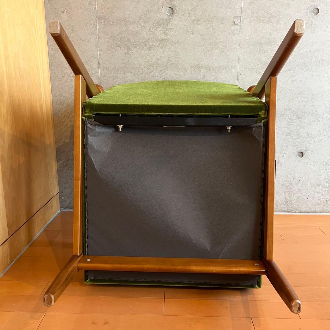 カリモク60 一人掛けソファ　モケットグリーン