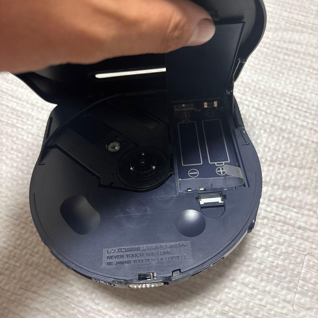 SONY ポータブルCDプレーヤー D-777