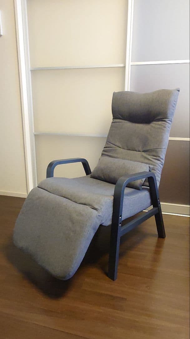 ほぼ未使用　リクライニングチェア　クッション付 FAC-RHB アイリスオーヤマ