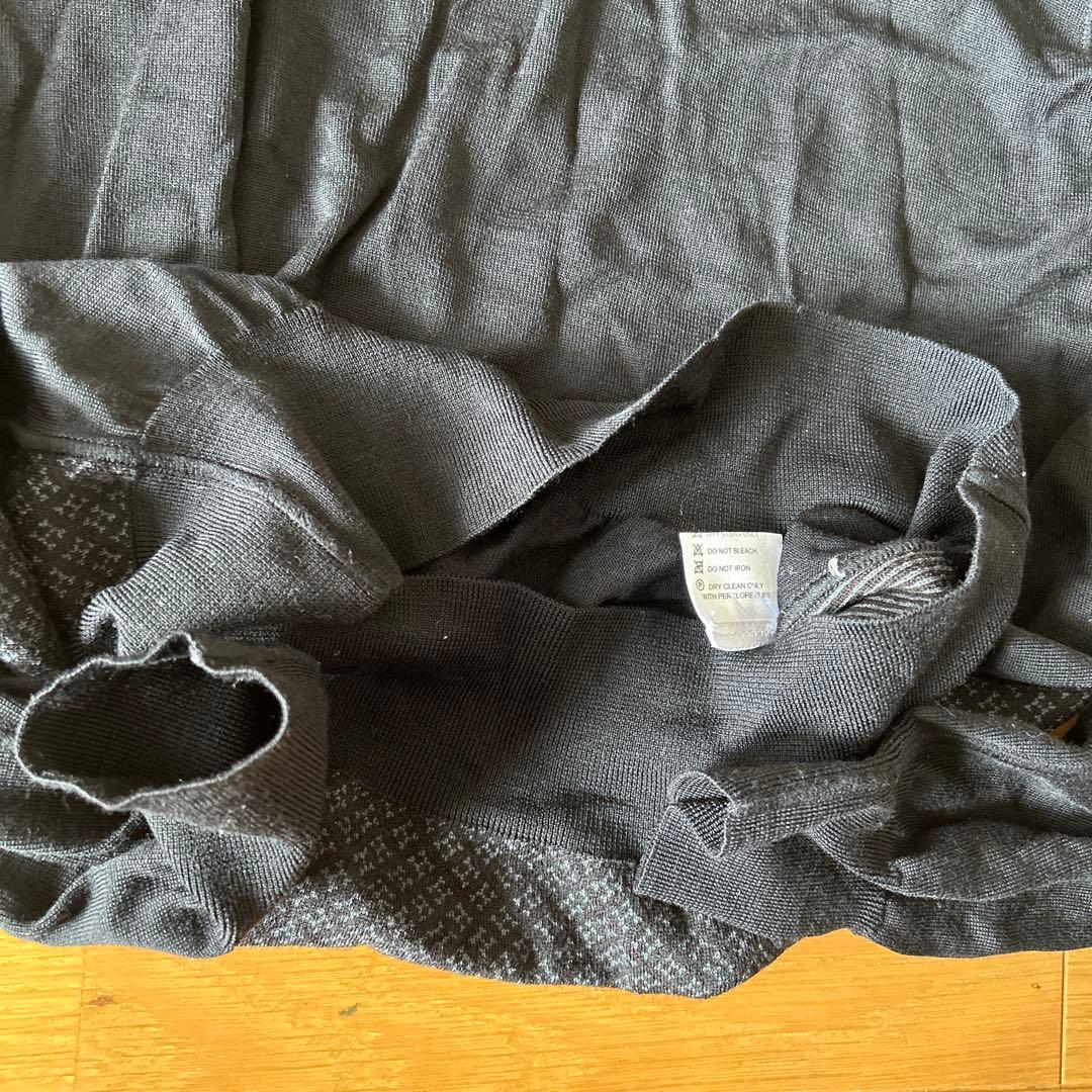 C*.様 HERMES 黒 セーター Mサイズ