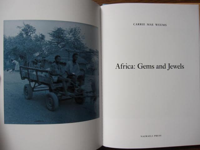 AFRICA: GEMS AND JEWELS　Carrie Mae Weems
