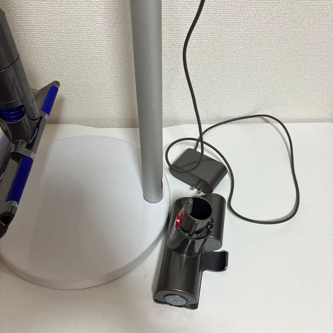 ⭐掃除機　ダイソン　SV20　一式セット　本体　ヘッド　パイプ　スタンド　付属品