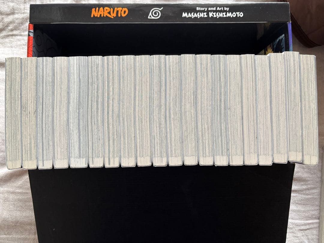 洋書 Naruto Box Set 2: Volumes 28-48