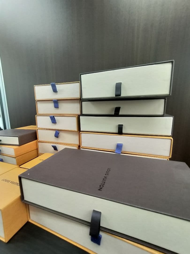 【値下げしました】ルイヴィトンの空箱